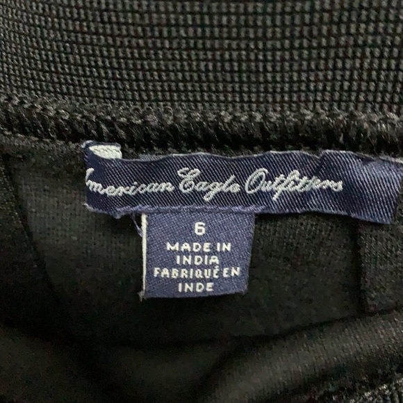 AMERICAN Eagle • black skirt with lace overlay - Picture 4 of 6